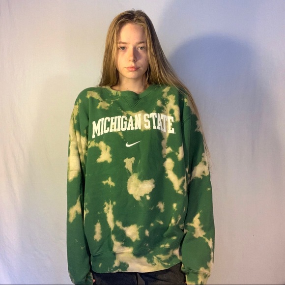 Nike Other - Michigan state crewneck